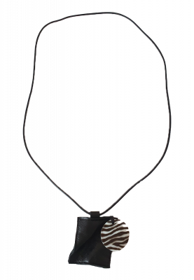 Marina Furin Berlin Künstlerin Designerin Taschen Accessoires Kunst Bags Jewelry Art